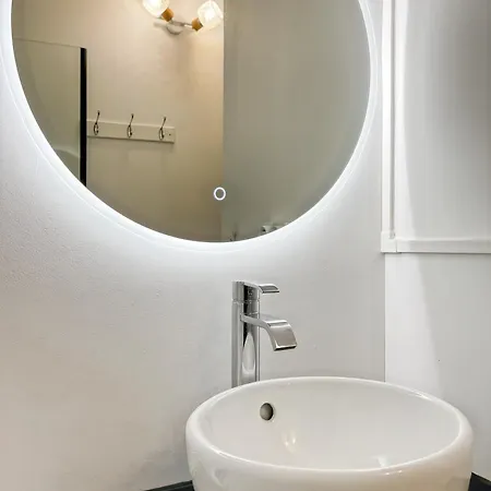 Apartment Le Winston - Cosy - Metro - *